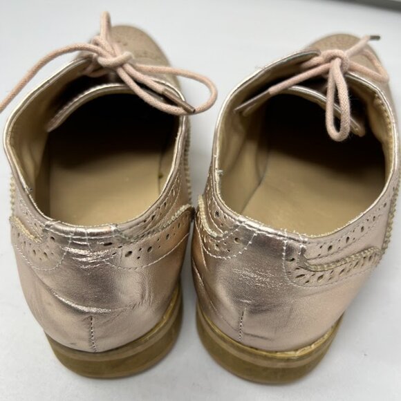 Rose gold Bucco size 8 women's Oxfords - Picture 3 of 3